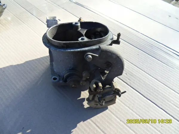 Vergaser OEM 0281030063B für VW Golf II 1.3 image 3
