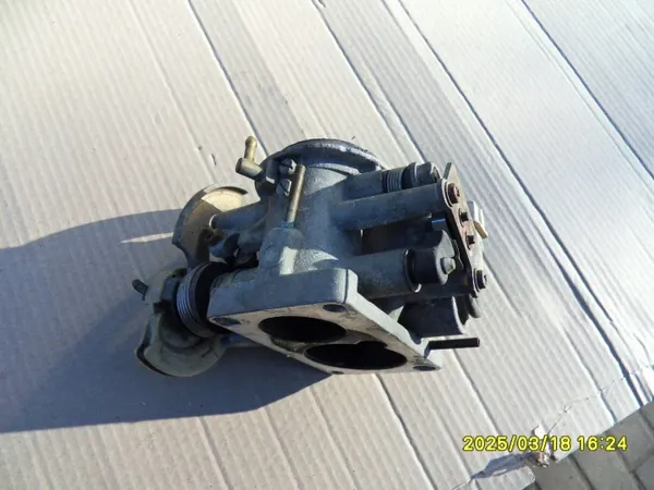 Vergaser OEM 0281030063B für VW Golf II 1.3 image 6
