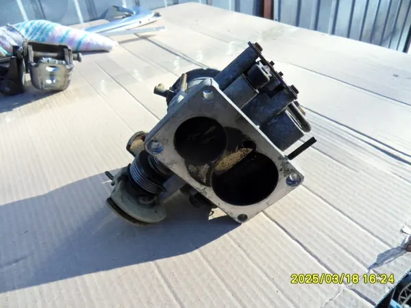 Vergaser OEM 0281030063B für VW Golf II 1.3 image 7