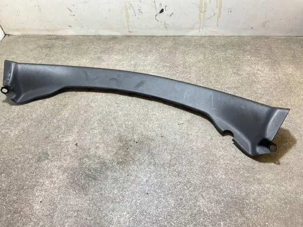 Tesla Kofferraumleiste OEM 164351600A - Gebraucht image 2