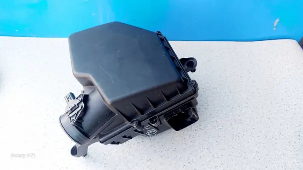 Luftfilterhus VOLVO V40 II 2.0 D OEM 31338653 image 2