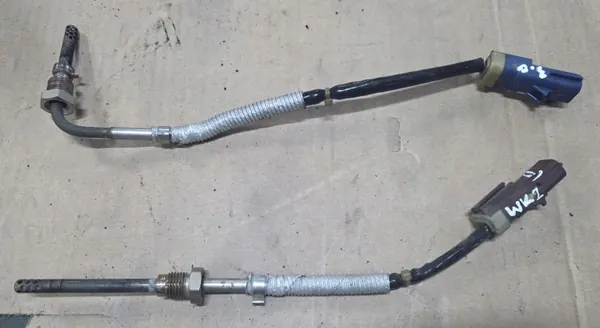 Jeep Grand Cherokee WK2 3.0 CRD Exhaust Temp Sensor OEM 05146661AB image 2