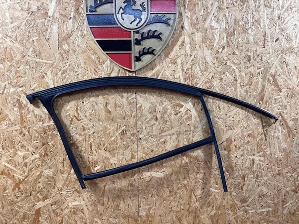 Porsche Macan fram vänster fönsterpackning OEM 95B837431d image 4
