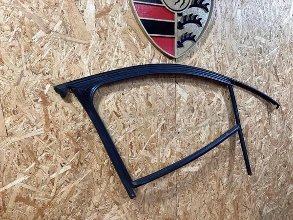 Porsche Macan fram vänster fönsterpackning OEM 95B837431d image 6