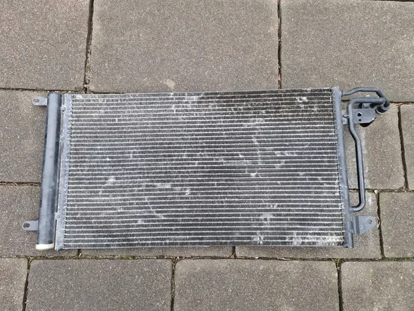 VW Audi Seat Skoda Ilmastointijäähdytin 2017 OEM image 5