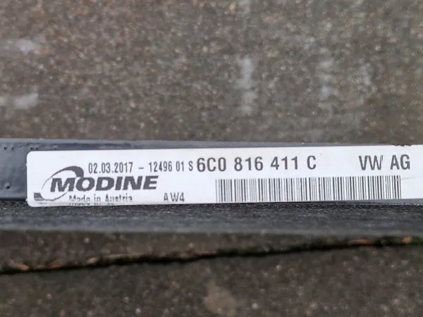 VW Audi Seat Skoda Ilmastointijäähdytin 2017 OEM image 9