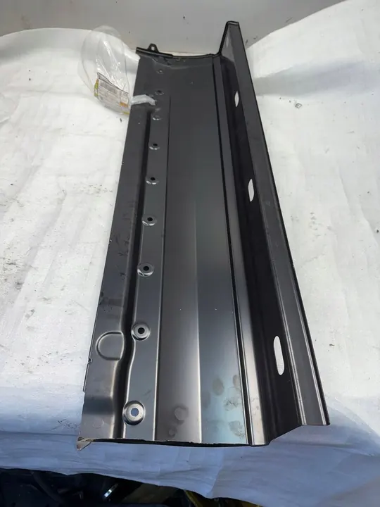 Nedre Sidopanel Del - Volkswagen Crafter image 3