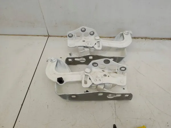 Jeu de charnières OEM A2539060300 pour Mercedes GLC W253 image 4