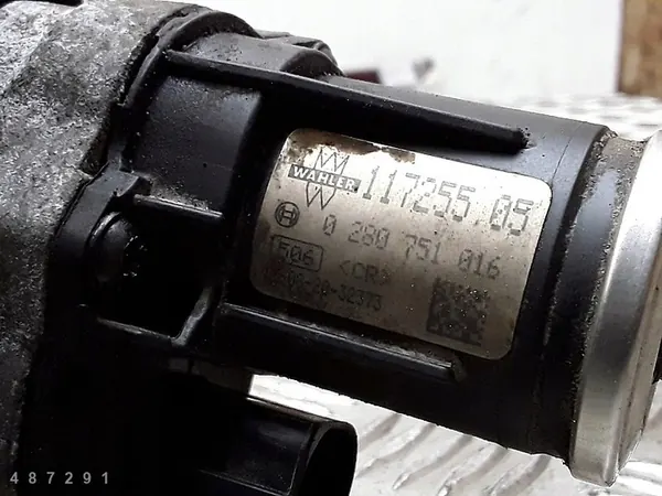 EGR-venttiili Audi A1 2012 1600 TDI 03l131512ce image 7