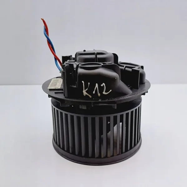 Nissan Micra Fläktmotor F667217D image 4
