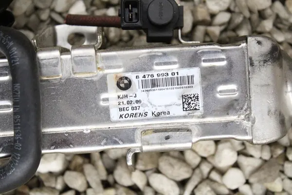 BMW F30 F01 F10 N57 Enfriador EGR 8476993 image 2