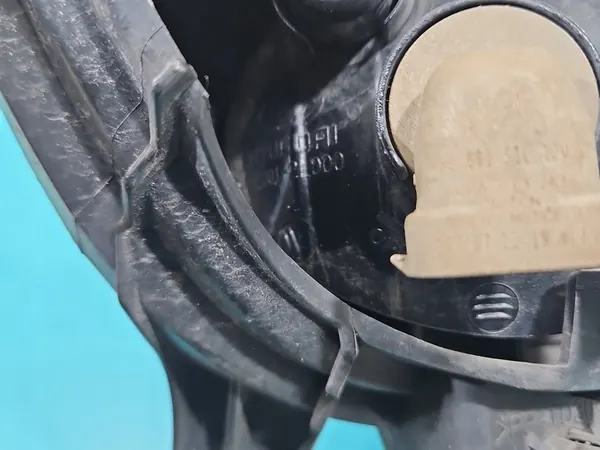 Farol Halógeno Esquerdo Hyundai I30 I 07-12 image 5