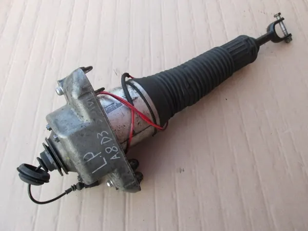 Ammortizzatore pneumatico anteriore sinistro Audi A8 D3 3.0 TDI 4E0616039AH image 3