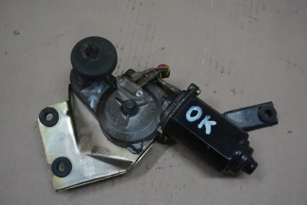 OEM 100326 achterruitenwissermotor voor Hyundai Galloper 98-03 image 2