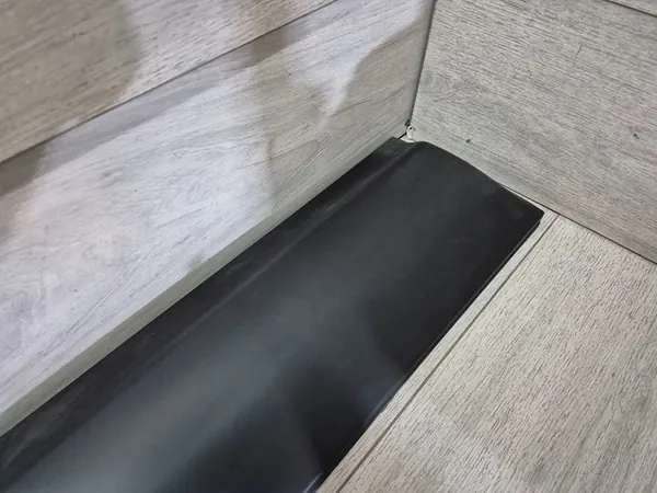 Nissan Qashqai J12 Door Trim L OEM 80871-BR01B image 4