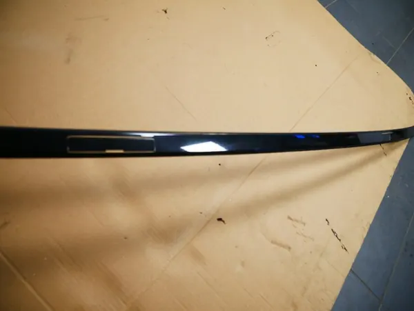 Moldagem teto direita Mercedes CLS W219 OEM image 5