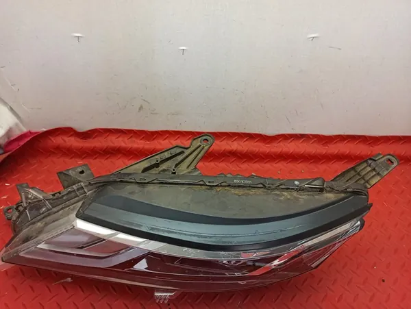 Faros izquierdo Full Led Mitsubishi L200 2019-2023 image 4