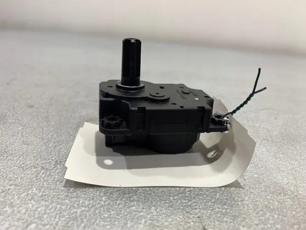 Mitsubishi Outlander tuuletusläppä OEM FBZ18483 image 3