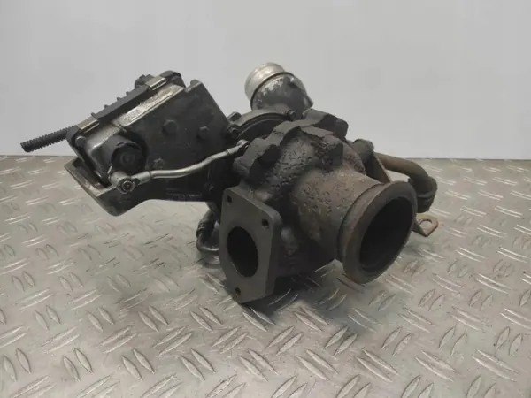 Turbo BMW 1 (E81) 7800594C 2.0L 105kW 2007 image 3