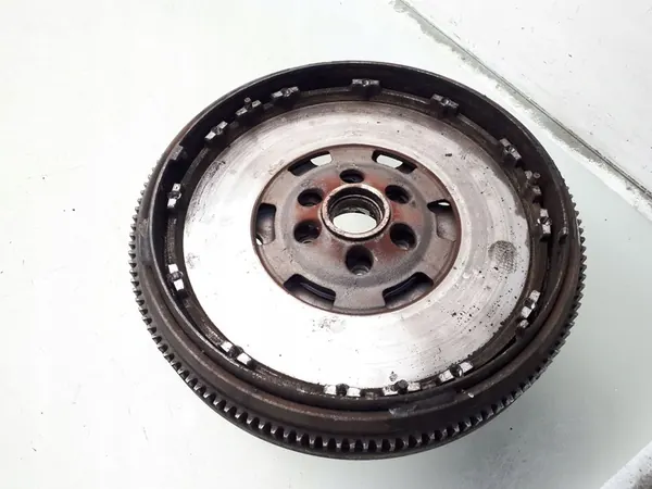 2000 Seat Toledo II Conjunto de embreagem 028105264K image 4