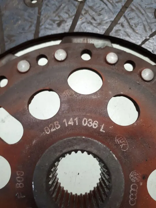 2000 Seat Toledo II Conjunto de embreagem 028105264K image 9