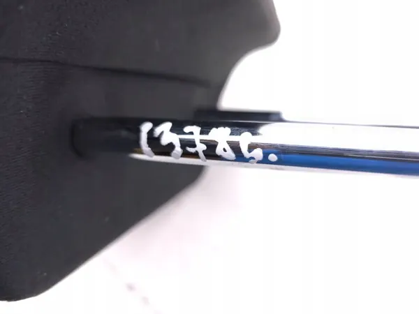 Toyota RAV4 XA50 2020 Bakre huvudstöd OEM AMD226518 image 7