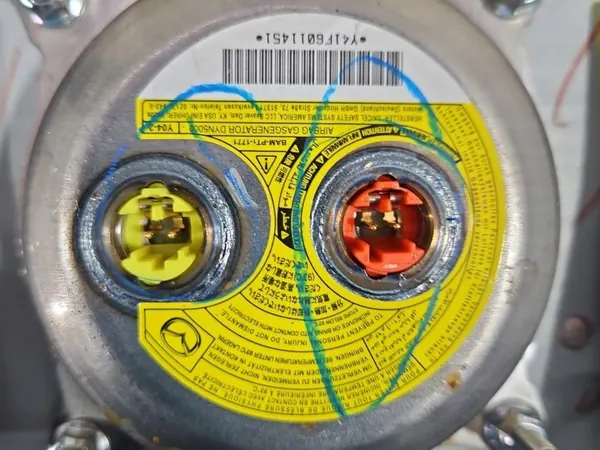 Dashboardconsole Airbag OEM IMPRK1383879 Mazda 3 image 9