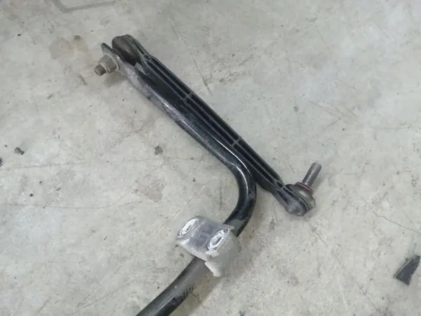 OEM 00519376850 Taka stabilointitanko Fiat 500X:lle image 3