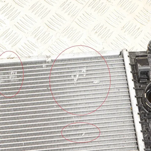 Mercedes-Benz E A207 2015 Koelradiator image 8