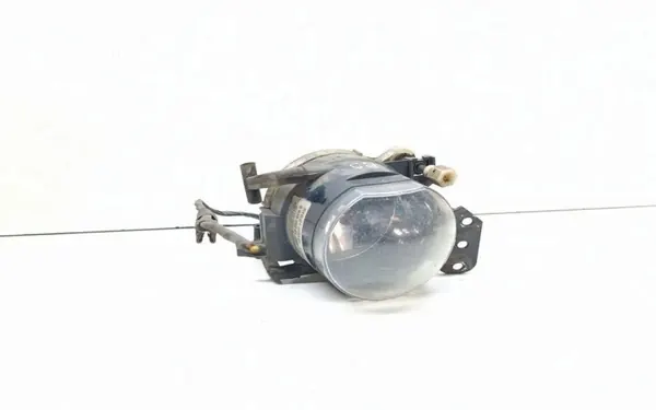Begagnad Höger Halogenstrålkastare OEM 6910792 BMW E60 image 2