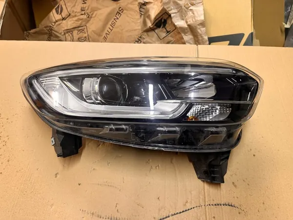 LED-LINSSI RENAULT KADJAR 260104607R image 3