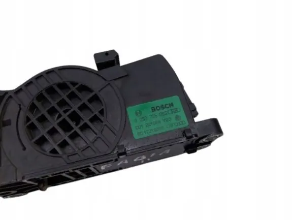 Kaasupoljinpotentiometri OEM 6Q0721503F Skoda Fabia II image 3