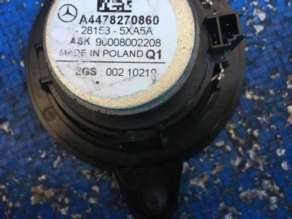 Mercedes W470 Deurluidsprekers OEM A4478271160 image 9