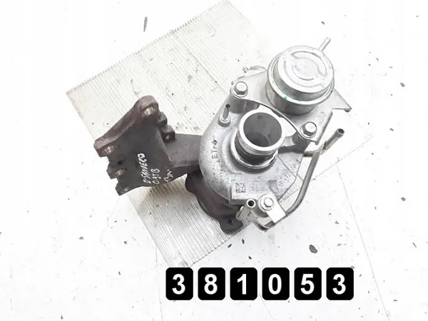 Gebruikte Dacia Sandero Turbo OEM 144103742R image 8
