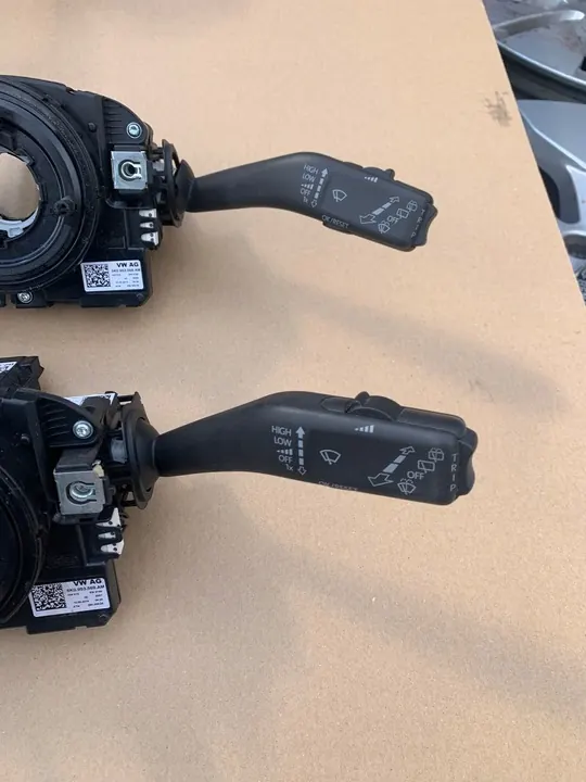 VW Combinatieschakelaar 5K0953569AM image 3