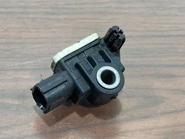 Airbag-sensor OEM 98231AL010 - Subaru Outback Vänster Bak image 2