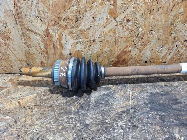 Höger Bakaxel Kia Sportage Tucson 04-10 OEM 49600-2E000 image 2