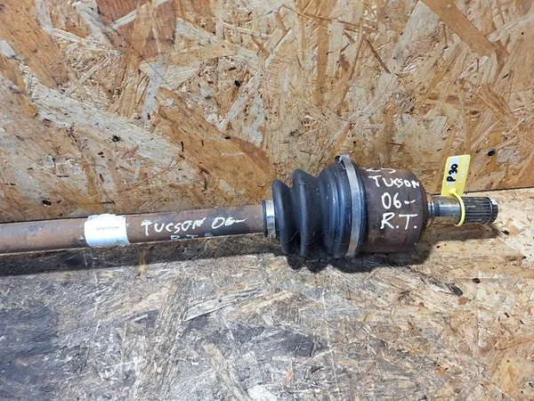 Höger Bakaxel Kia Sportage Tucson 04-10 OEM 49600-2E000 image 3