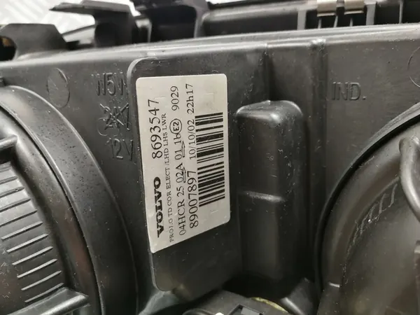 Faros delanteros izquierdo derecho Volvo S60 V70 II 99-05 image 10