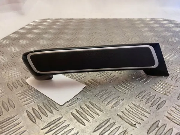 KIA Sportage etuoven kahva OEM 82750F1010 image 2