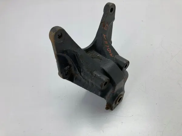 Renault Midlum DXI Fjäderfäste OEM 5010615984Q image 3