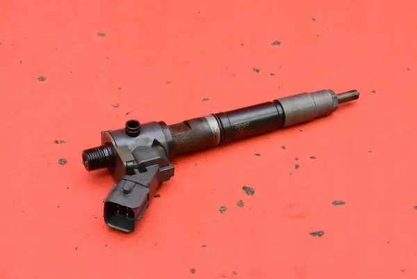 Inyector OEM 31405404 para Volvo S90 2.0 D4 image 7