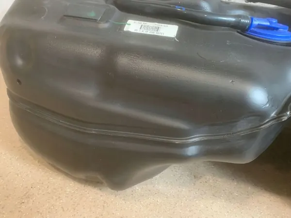 Brandstoftank BMW X3 G01 OEM 8481589 - Gebruikt image 4