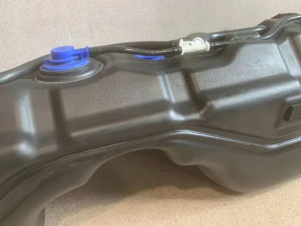 Brandstoftank BMW X3 G01 OEM 8481589 - Gebruikt image 6