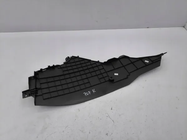 Cubierta lateral túnel Suzuki Vitara 2019 OEM 7584154P0 image 3