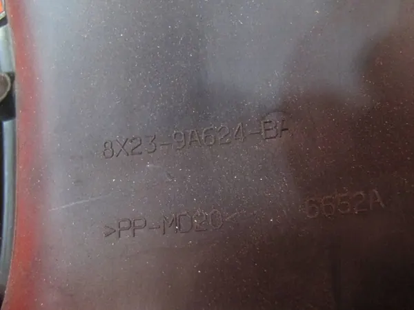 JAGUAR XF XFR X250 5.0 V8 Ilmansuodattimen Kotelo Oikea OEM image 7