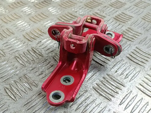 Hastes de porta traseira KIA Stinger 2020 image 2