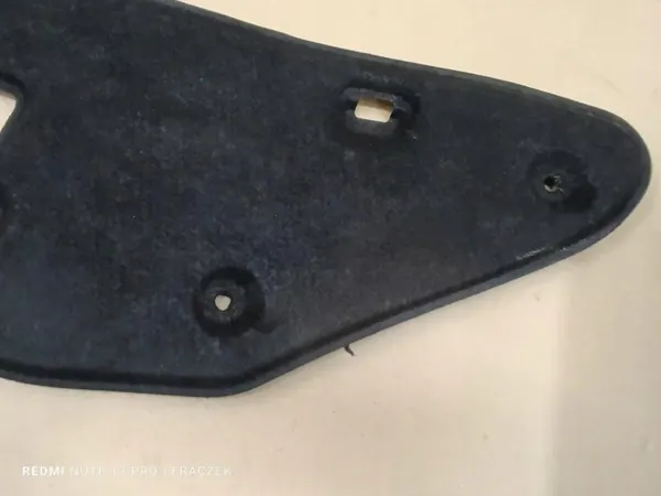 Isolation de capot Toyota Aygo II OEM 533410H030 image 4