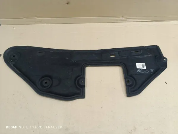Isolation de capot Toyota Aygo II OEM 533410H030 image 5