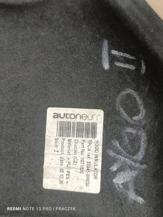 Isolation de capot Toyota Aygo II OEM 533410H030 image 8